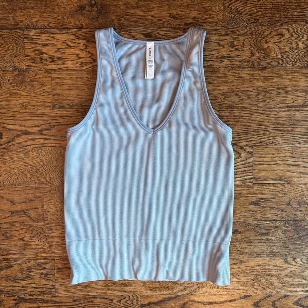 Athleta Aurora Blue/Gray Ribbed V-Neck Tank - Women’s Medium
